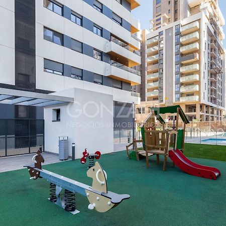 발렌시아 Exclusivo Loft Duplex Roig Arena - Piscina - Vlc 아파트 외부 사진