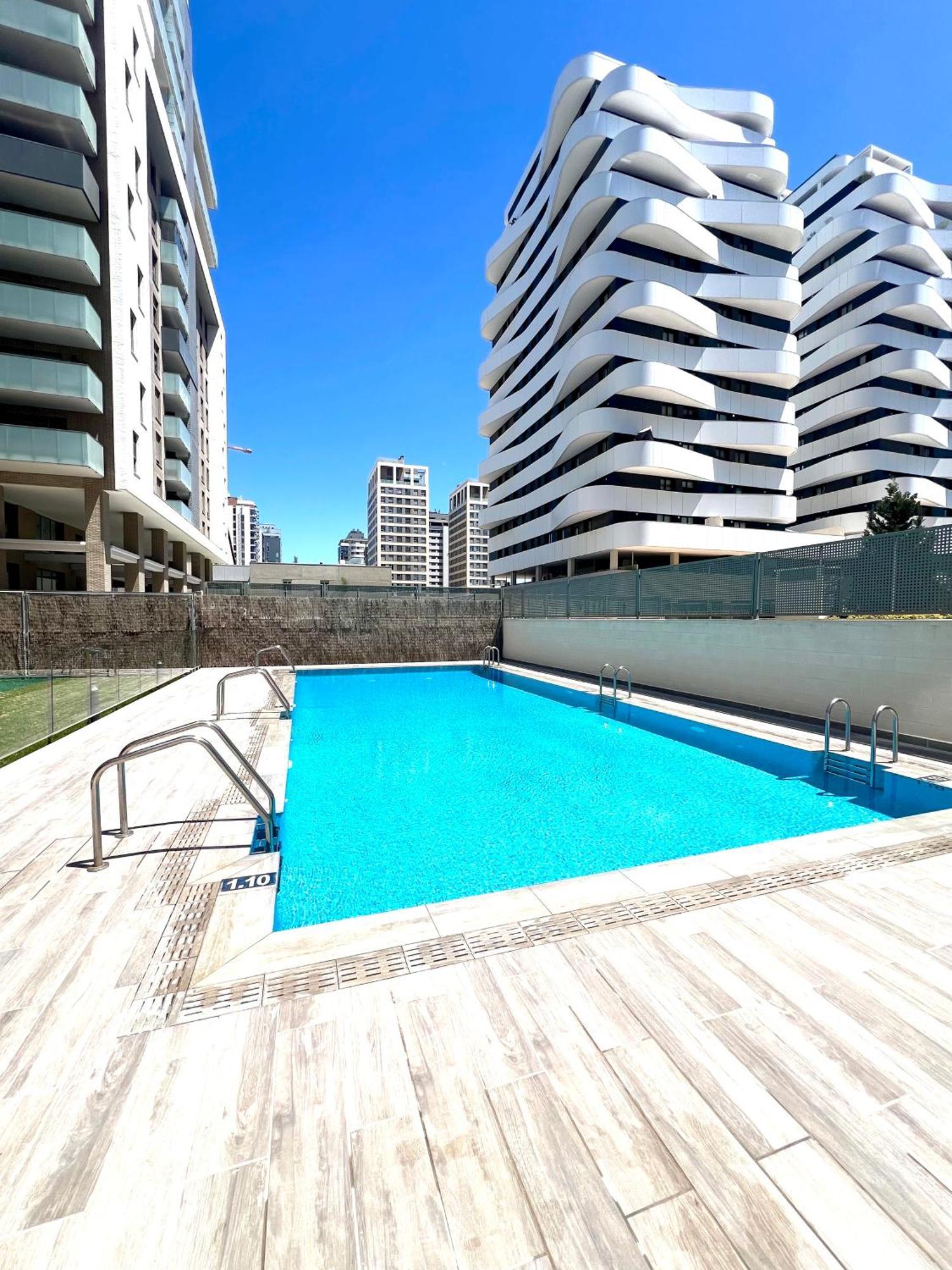 발렌시아 Exclusivo Loft Duplex Roig Arena - Piscina - Vlc 아파트 외부 사진